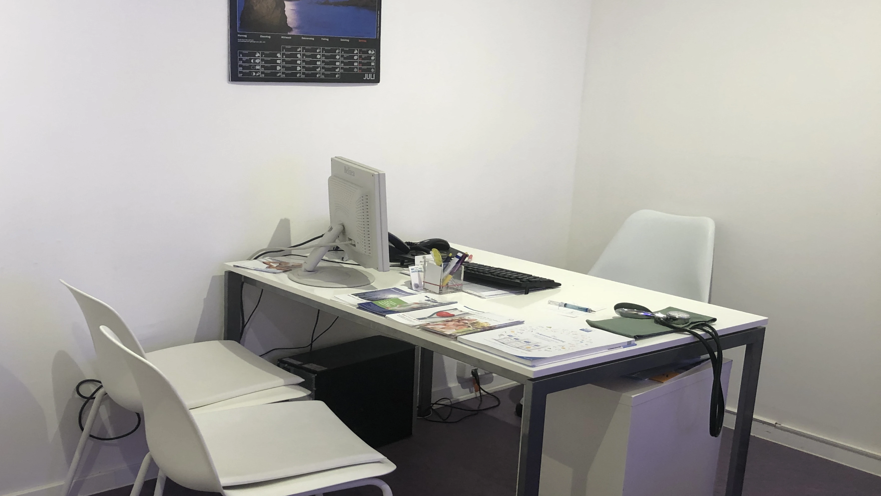 Sprechzimmer der Hausarztpraxis Holzweiler